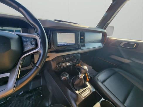 Used 2021 Ford Bronco Badlands image 17