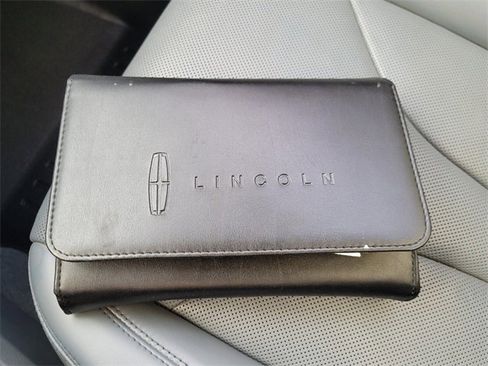 Used 2019 Lincoln Nautilus Reserve w/ Cargo Utility Package image 24