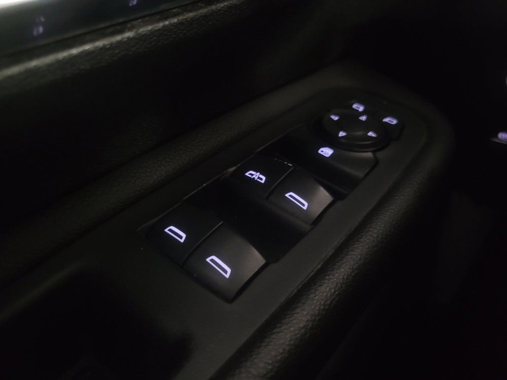 Used 2020 GMC Terrain SLE w/ Driver Convenience Package FWD image 27