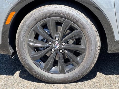 New 2025 Buick Envista Sport Touring w/ Convenience I Package image 30