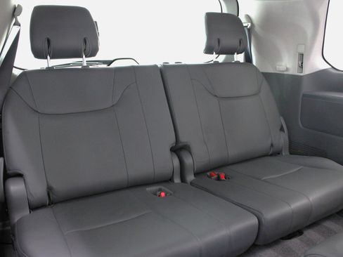 Used 2009 Lexus LX 570 4WD image 45