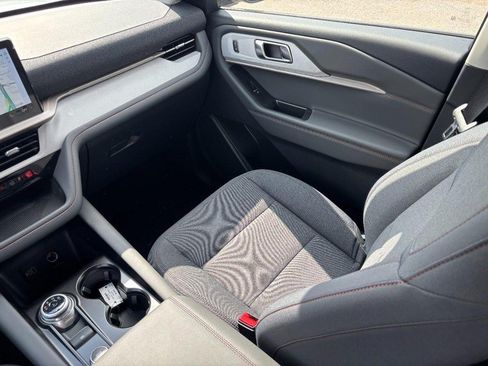 New 2026 Ford Explorer Active AWD/4WD image 16
