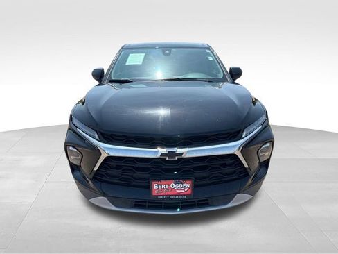 Used 2023 Chevrolet Blazer LT w/ LPO, Cargo Package FWD image 2