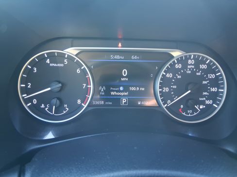 Certified 2023 Nissan Sentra SR w/ Midnight Edition Package FWD image 22