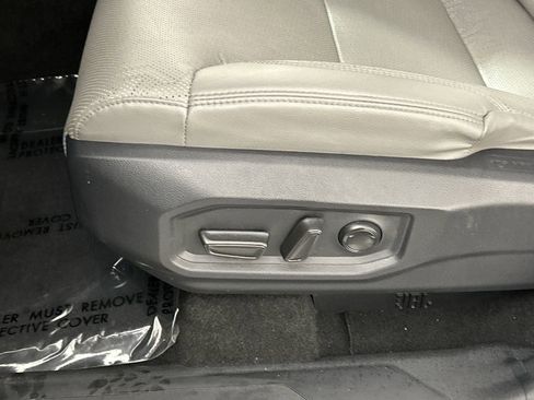 Used 2025 Toyota Tundra Limited w/ TRD Off-Road Package image 21