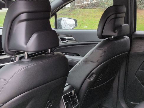 Used 2025 Kia Sportage X-Line image 29