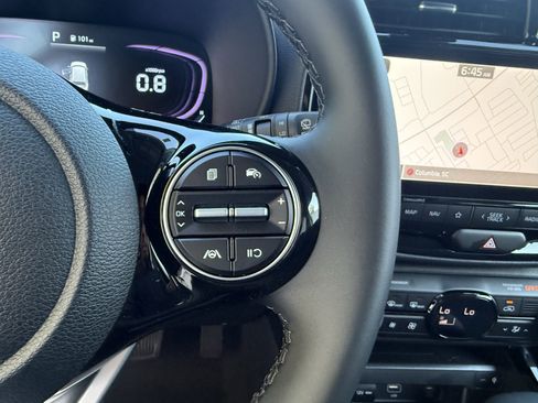 New 2025 Kia Soul EX image 18