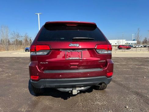 Used 2020 Jeep Grand Cherokee Laredo w/ Security & Convenience Group image 10