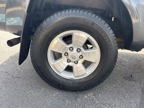 Used 2015 Toyota Tacoma 4x4 Double Cab w/ TRD Sport Package image 47