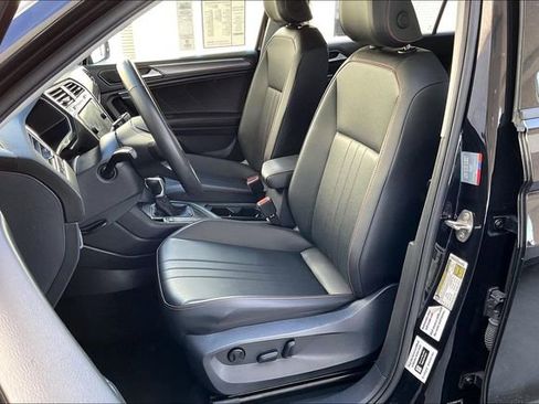 Used 2024 Volkswagen Tiguan Wolfsburg Edition image 24