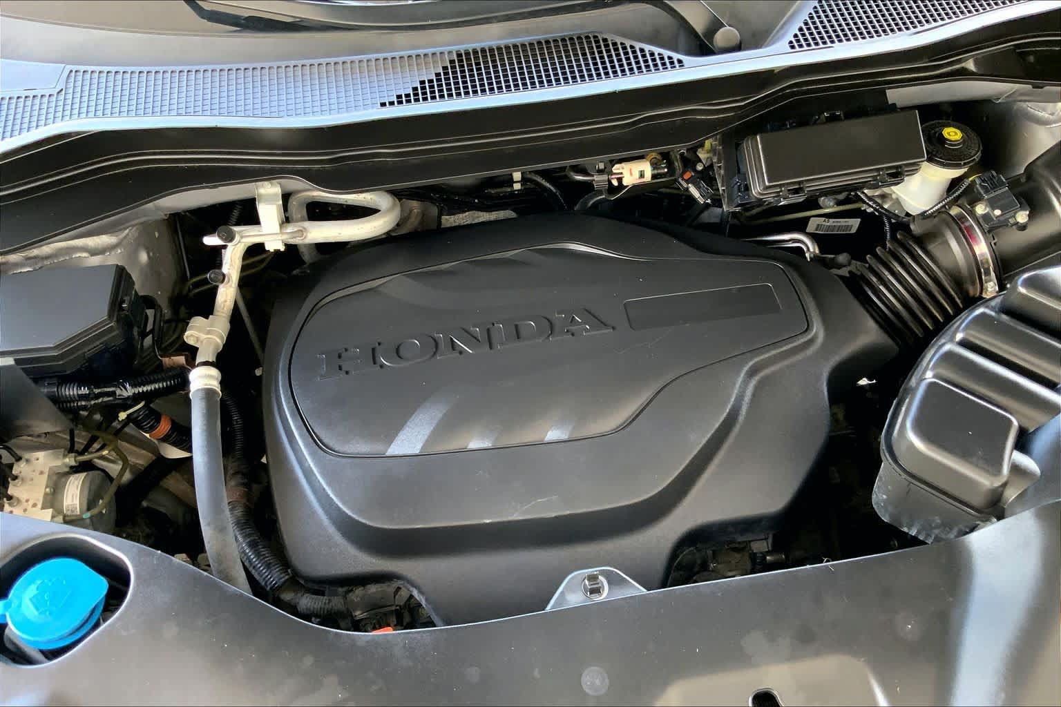 Used 2022 Honda Pilot Sport image 31
