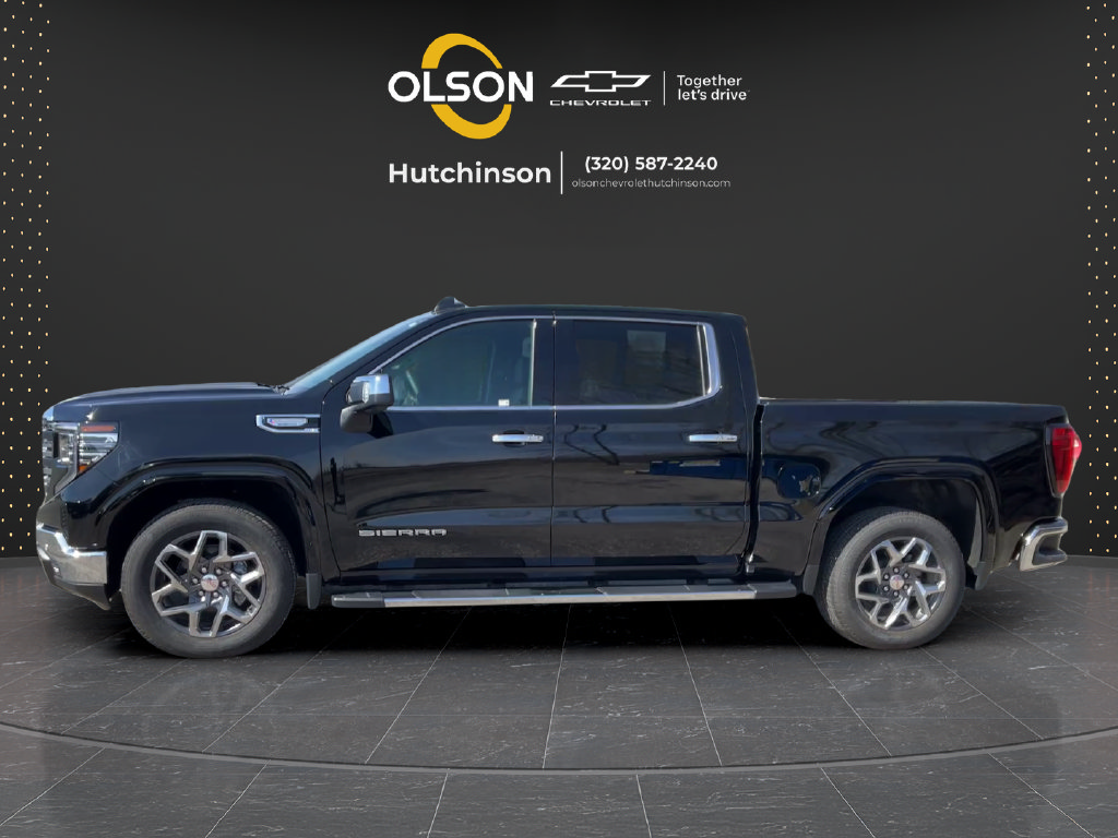 Certified 2026 GMC Sierra 1500 SLT RWD image 8