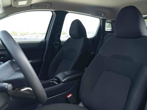 Used 2025 Nissan Kicks S w/ Interior Electronics Package AWD/4WD image 16