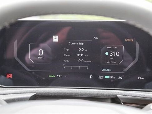 New 2025 Kia EV6 Light w/ Light LR Technology Package image 18