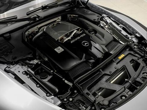 Used 2024 Mercedes-Benz SL 63 AMG 4MATIC image 44