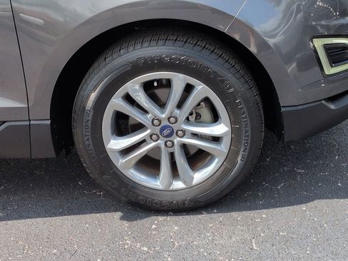 Used 2018 Ford Edge SEL w/ Equipment Group 201A FWD image 11
