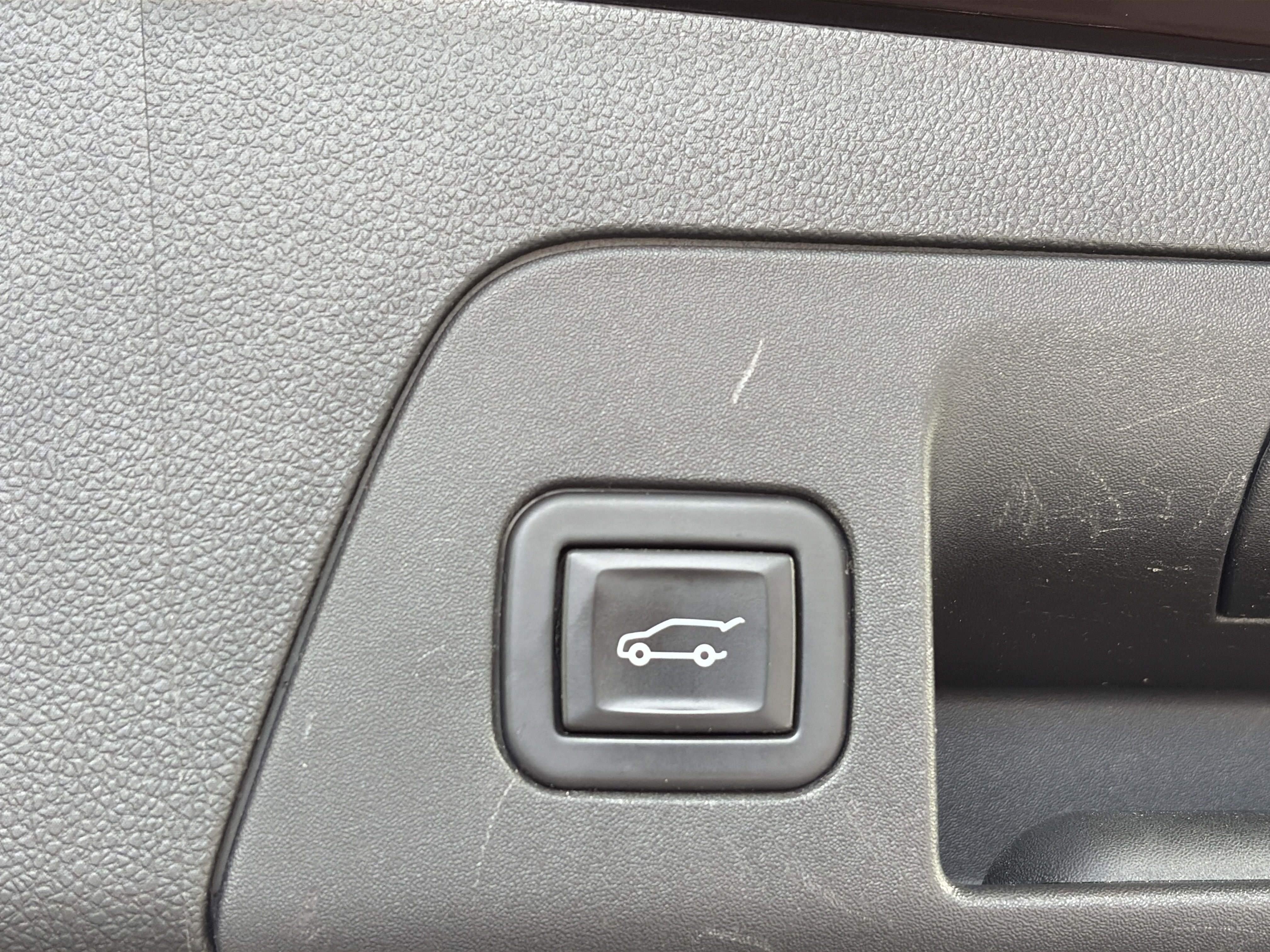 Certified 2023 Buick Envision Avenir AWD/4WD image 15