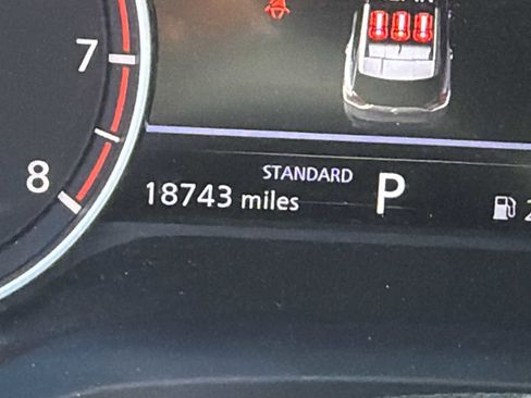 Used 2023 Nissan Rogue SL w/ SL Premium Package FWD image 1