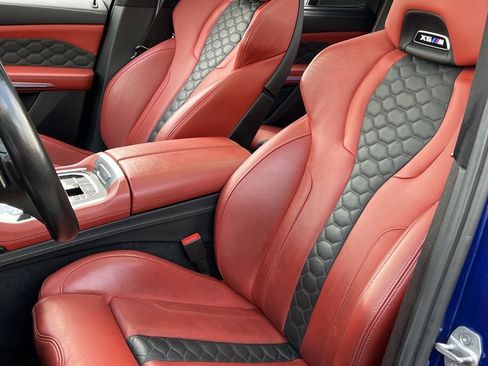 Used 2023 BMW X5 M Competition w/ Competition Package image 17