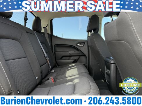 Used 2022 Chevrolet Colorado LT w/ LT Convenience Package AWD/4WD image 25
