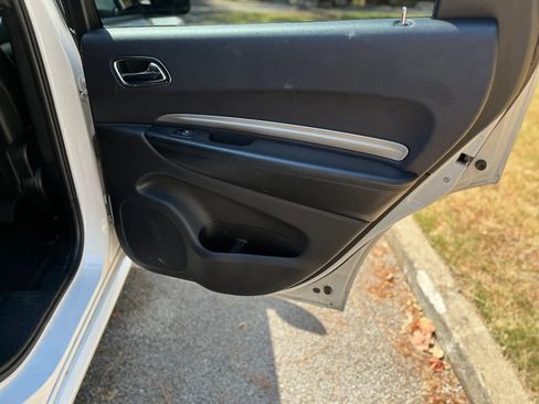 Used 2017 Dodge Durango GT w/ Nav & Power Liftgate Group RWD image 27