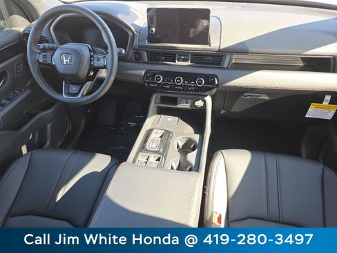 New 2025 Honda Pilot TrailSport image 20