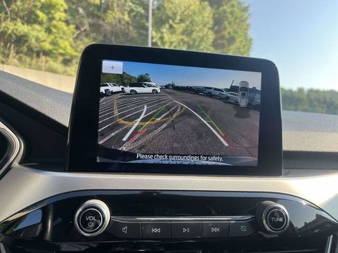 Certified 2020 Ford Escape SEL FWD image 28