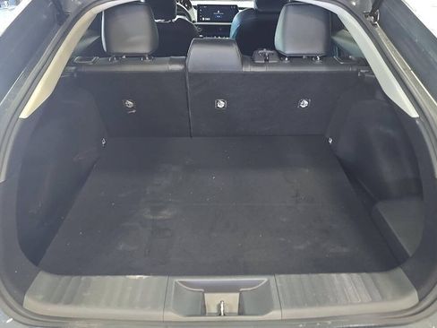 Used 2025 Toyota Prius XLE AWD/4WD image 7