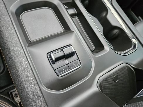 Used 2024 GMC Sierra 3500 AT4 w/ AT4 Preferred Package image 31