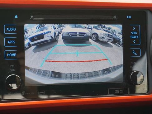 Used 2019 Toyota Tacoma TRD Sport image 13