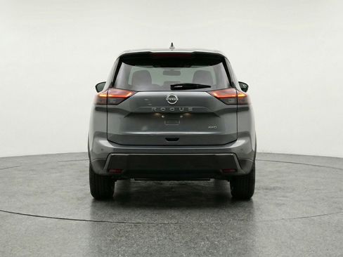Used 2025 Nissan Rogue SV FWD image 7