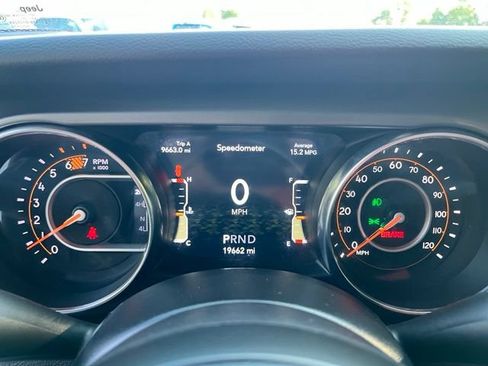 Used 2022 Jeep Wrangler Unlimited Sport AWD/4WD image 29