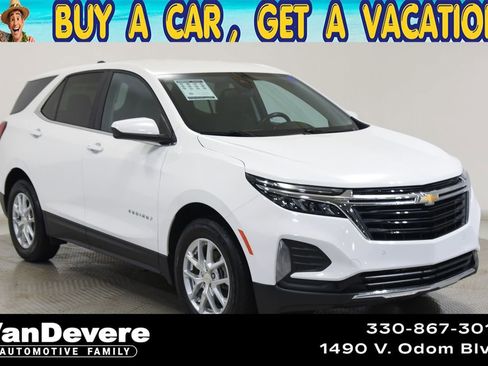 Used 2024 Chevrolet Equinox LT FWD image 1