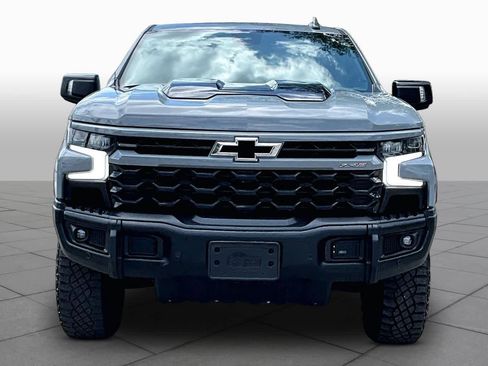 Used 2024 Chevrolet Silverado 1500 ZR2 w/ ZR2 Bison Edition AWD/4WD image 4