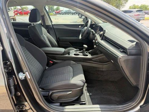 Used 2026 Kia K5 LXS FWD image 3