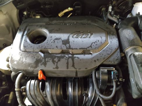 Used 2018 Hyundai Santa Fe Sport FWD image 30