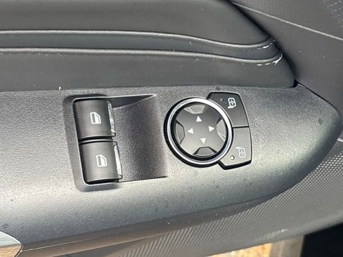 Used 2025 Ford Mustang GT Premium image 7