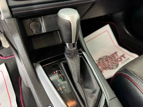 Used 2017 Toyota Corolla SE 50th Anniversary image 21