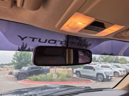 Used 2016 Ford F250 King Ranch w/ FX4 Off-Road Package AWD/4WD image 26
