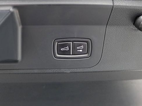 Used 2018 Porsche Panamera Turbo image 37