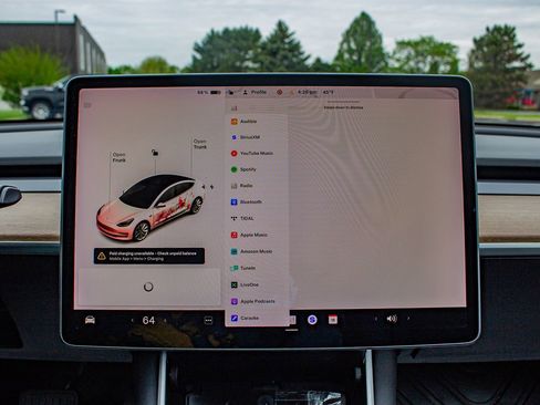 Used 2020 Tesla Model 3 Performance AWD/4WD image 27