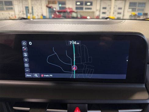 Used 2024 Kia Seltos EX image 19