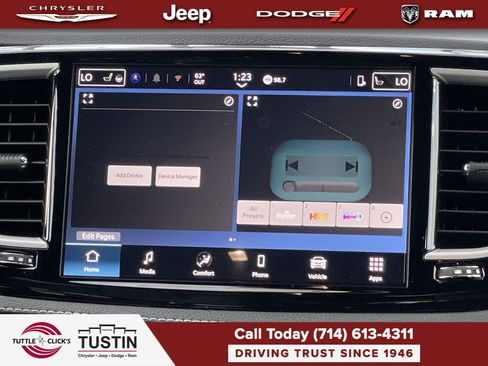New 2026 Chrysler Pacifica Select FWD image 14