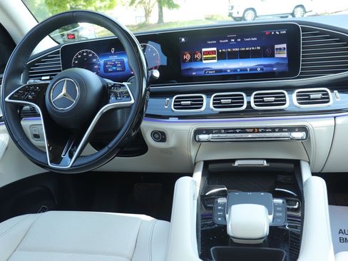 Used 2024 Mercedes-Benz GLE 450 4MATIC image 28