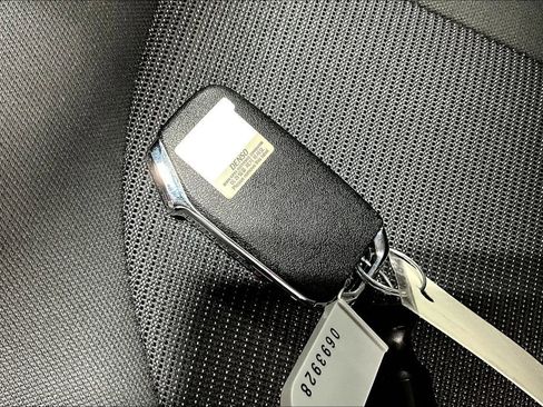 Used 2023 Kia K5 LXS image 13