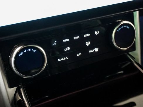 Used 2023 Land Rover Range Rover SE AWD/4WD image 30