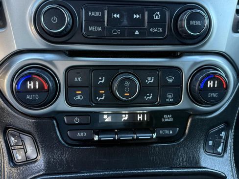 Used 2015 Chevrolet Tahoe LTZ image 36