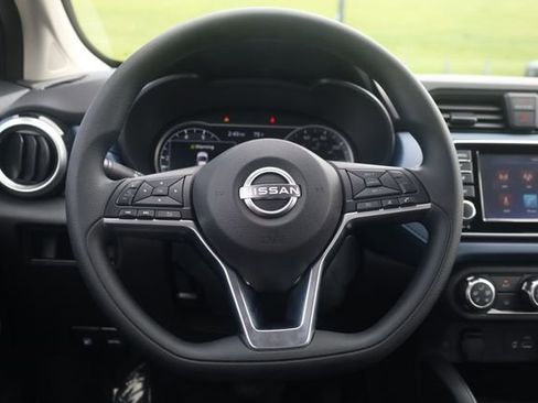 Certified 2025 Nissan Versa SV w/ Trunk Package FWD image 11