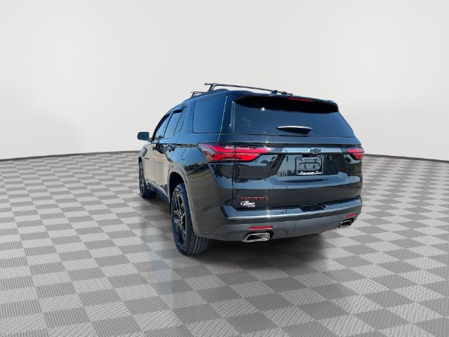 Used 2023 Chevrolet Traverse Premier w/ Redline Edition AWD/4WD image 9