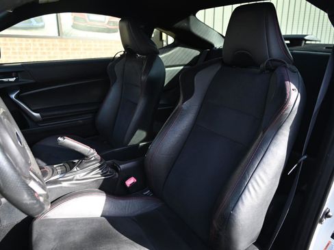 Used 2014 Subaru BRZ Limited RWD image 17